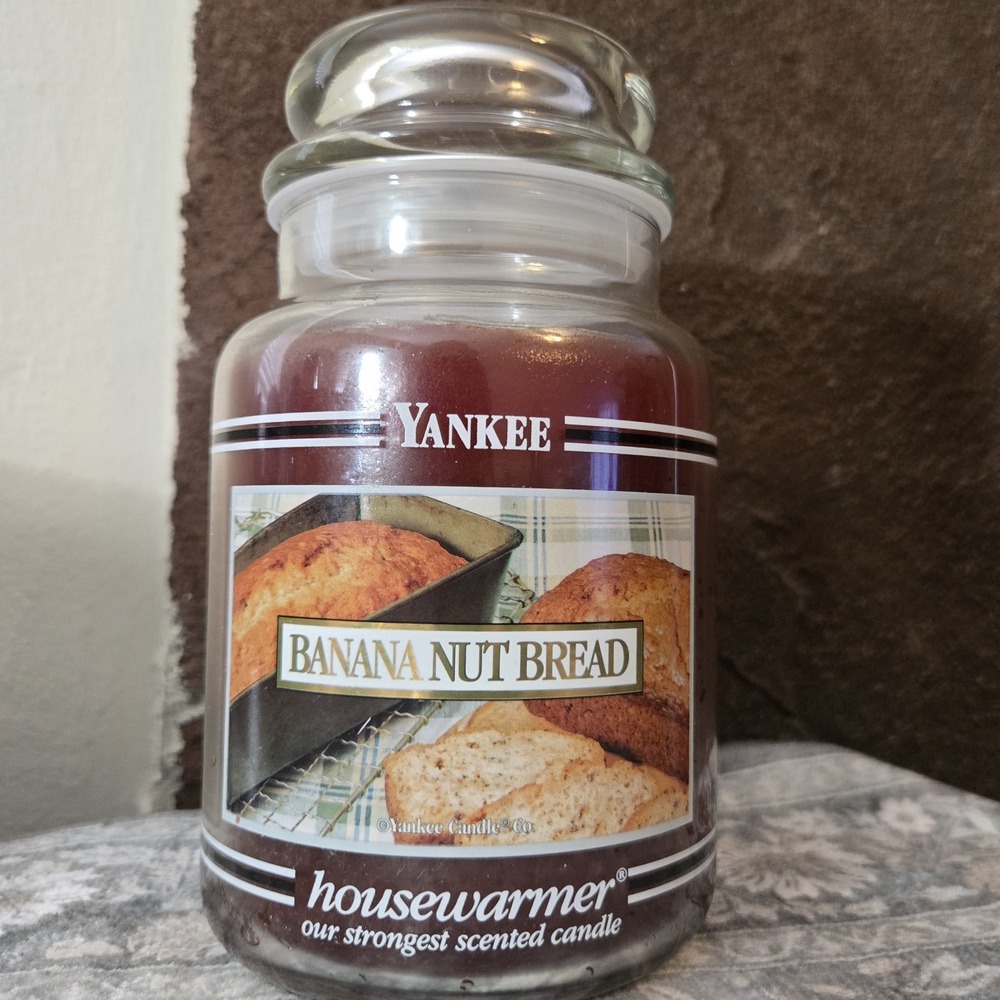 Yankee Candle Banana Nut Bread 22oz Large Jar Black Band Discontinued 2011 Pour